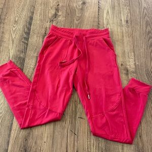 EUC BuffBunny Joggers, Sz Small
